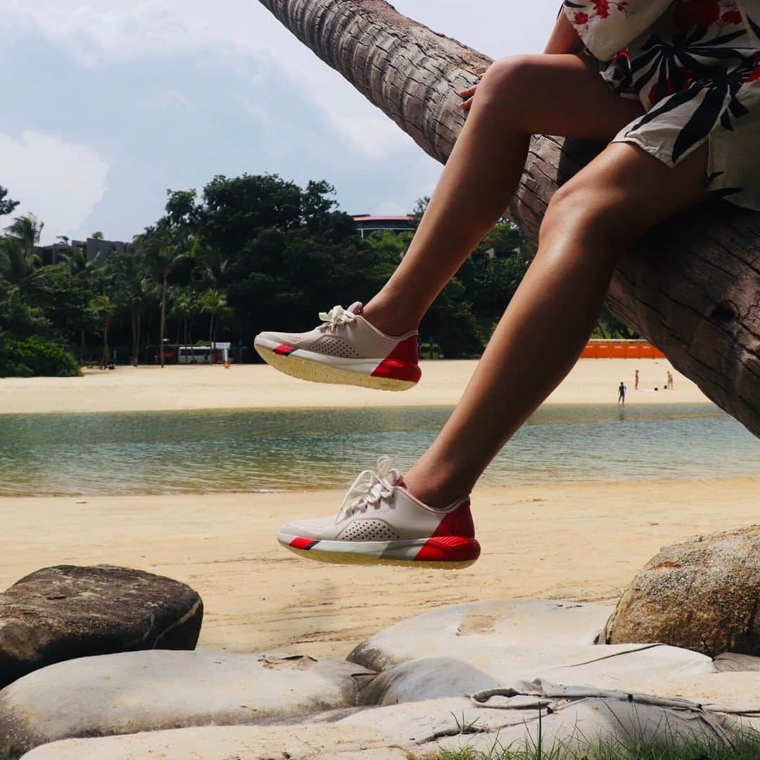 クロックス（crocs）さんのインスタグラム写真 - (クロックス（crocs）Instagram)「革命的な新素材のLiteRide✨ 驚きの柔らかさと軽さで最高の景色を楽しんで😉 #Crocs #クロックス #liteRide #新素材 #最高の夏 #SummerOfCrocs」7月25日 11時00分 - crocsjp