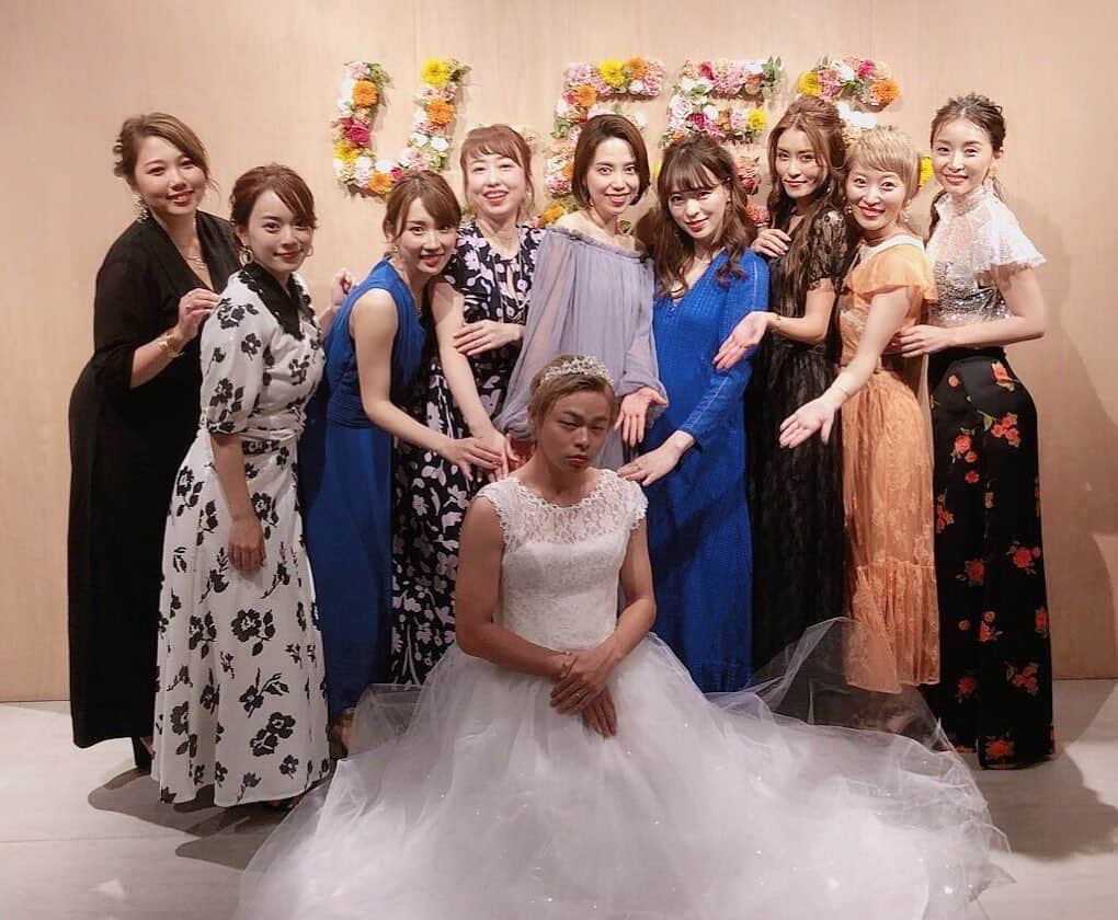 あいりさんのインスタグラム写真 - (あいりInstagram)「昨日U-FES GIRLSにお越しいただいた皆さま、ありがとうございました😍💕 皆さまにお逢いして、温かいお言葉をたくさんいただき、とっても嬉しかったです😭✨ おかげでまたこれから頑張れます💪 ・ そして次は大阪、仙台に行きます🙋‍♀️💕 皆さまにお逢いできるのを楽しみにしています❤️ ・ #ufes #ufesgirls #感謝 #ありがとう #楽しかった #イベント」7月25日 12時01分 - airi_happy