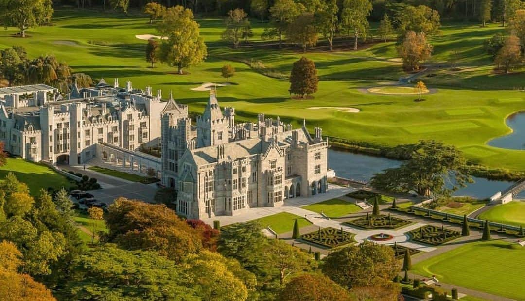 ジャスティン・ローズさんのインスタグラム写真 - (ジャスティン・ローズInstagram)「‪Congratulations @theadaremanor on hosting the 2026 @therydercup I was lucky enough to stay and play the course, the weekend before the Open. It’s an amazing place and will be a fantastic venue. 🇮🇪 🍀‬」7月25日 22時12分 - justinprose99