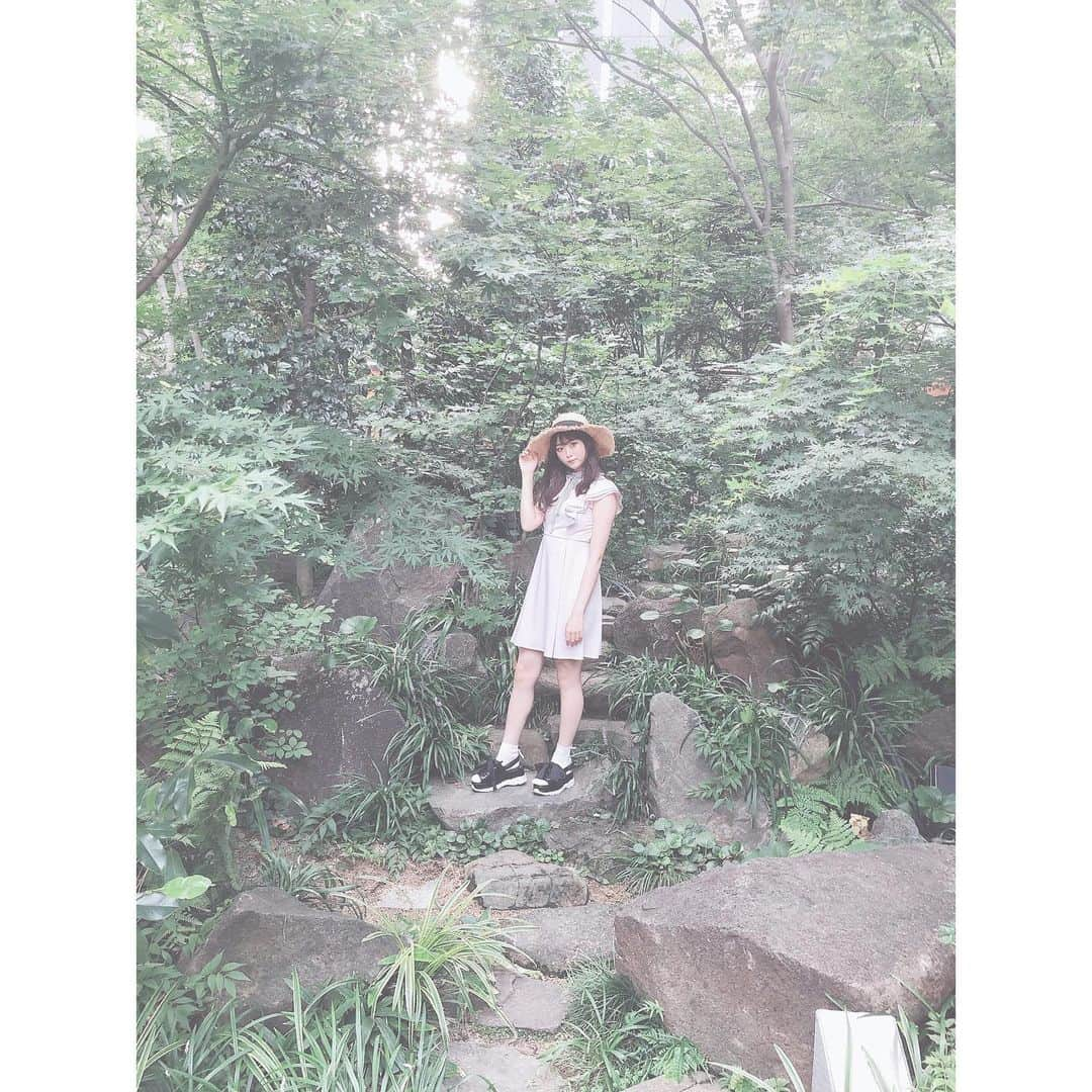 達家真姫宝さんのインスタグラム写真 - (達家真姫宝Instagram)「夏はツアーだったり楽しみなことが沢山ですね〜  ワンピース #tittyandco  #moonprim #eatme  #日本橋#麦わら帽子#森の風鈴小径 #福徳の森」7月25日 22時32分 - makiho_official