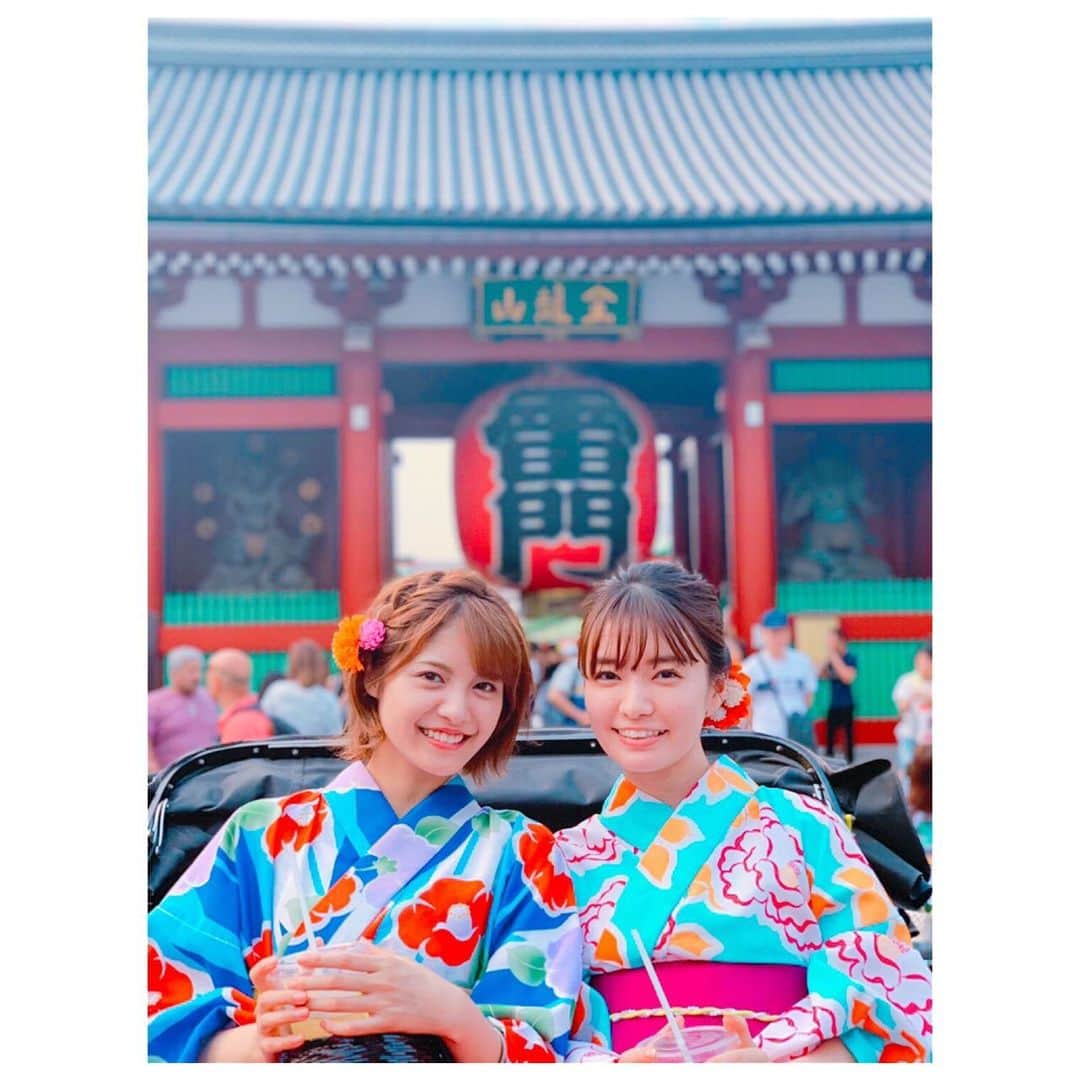 美沙玲奈のインスタグラム：「出会ってもう5年目‥✨ 同じ誕生日。彼女は私にとってソウルメイト💚 優しくて関西弁で一緒にいて楽しいしかない‼ かえぴょん🐰大好きです🌹♥ プレゼントはお揃いの色違いリップを購入し交換💄  #浅草 #人力車 #浴衣」