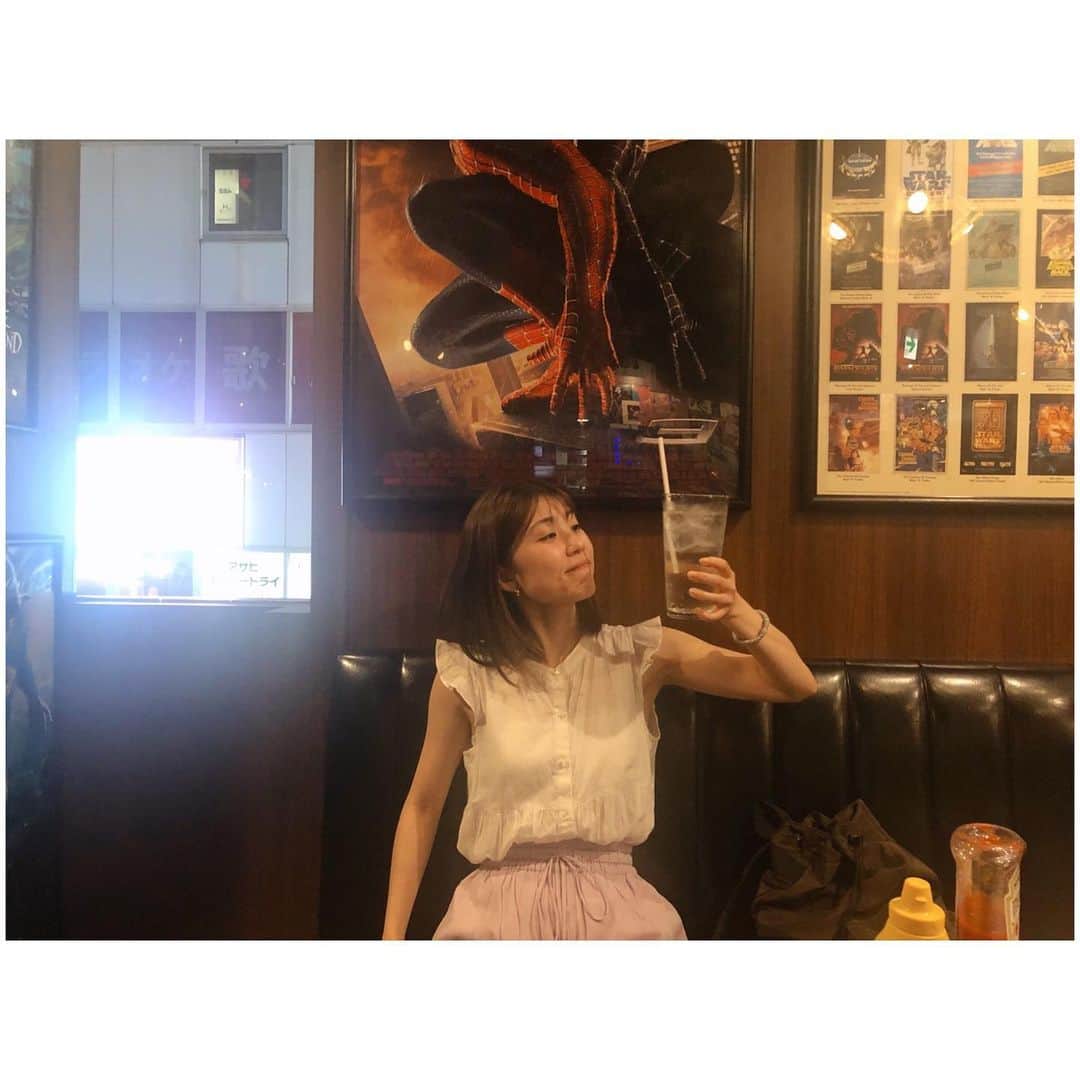 山本紗也加さんのインスタグラム写真 - (山本紗也加Instagram)「_ 飲み物がデカかった件。 それはさておき、 楽しみな明日がまた来る幸せ。 感謝。 _ #アニー#tomorrow #名曲#だなとつくづく思う」7月25日 22時39分 - sayaka_yamamoto_official