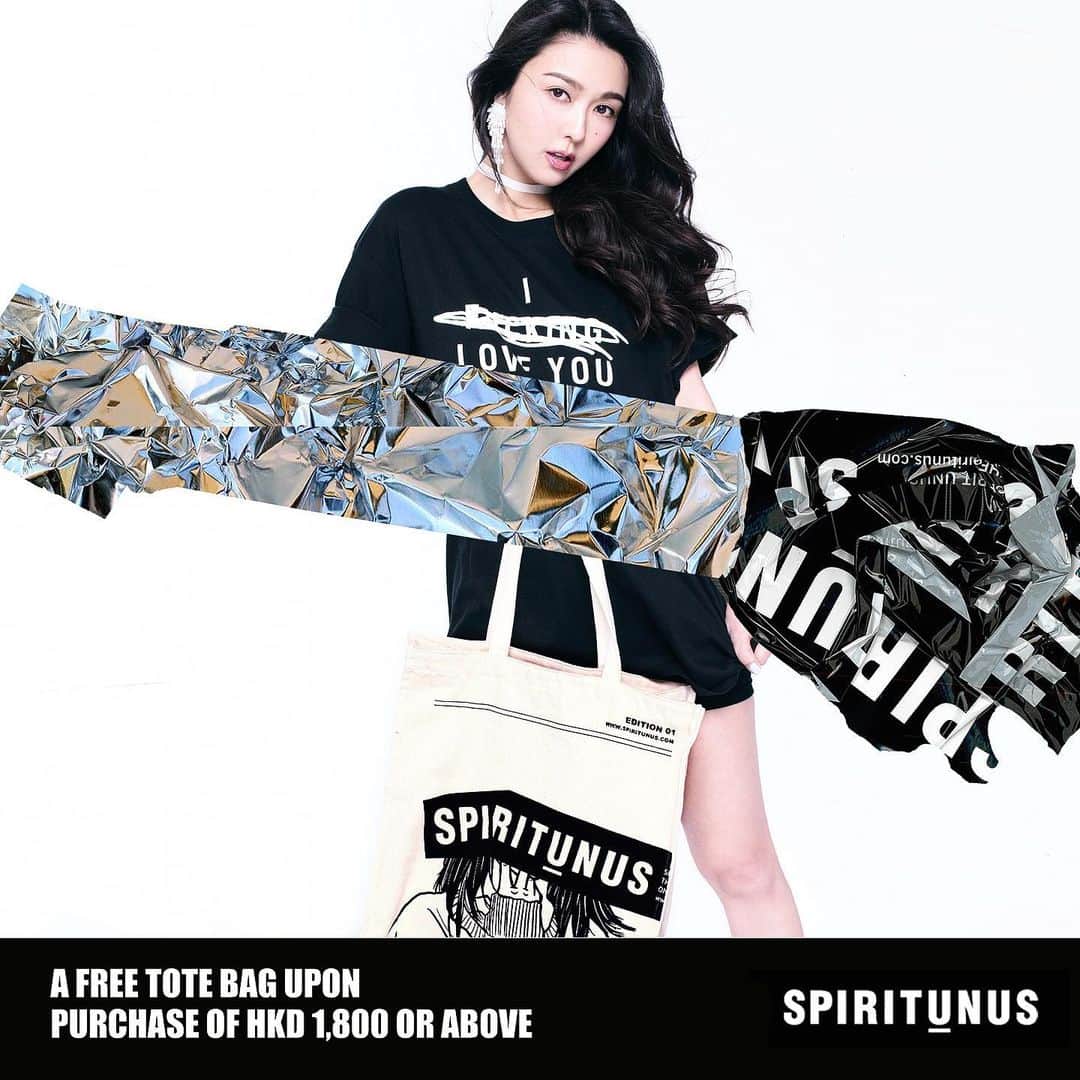 フィオナ・シットさんのインスタグラム写真 - (フィオナ・シットInstagram)「🖤FREE  #SPIRITUNUS tote bag upon $1800 purchase ! 🖤 @spiritunus」7月25日 14時44分 - physit