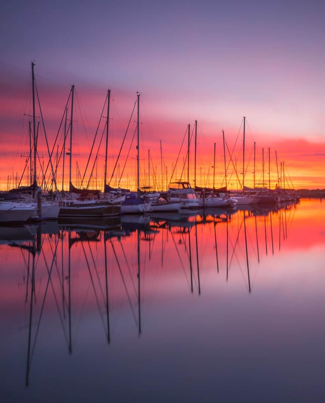 Nikon Australiaさんのインスタグラム写真 - (Nikon AustraliaInstagram)「"This was taken at Scarborough Marina which is situated 40 minutes north of Brisbane. One of my favourite local spots for sunset.  High thin clouds can almost always guarantee a colourful sunset and this day was no different. " - @davejeffreyphotography  Camera: Nikon #D7100 Lens: AF-S DX NIKKOR 10-24mm f/3.5-4.5G ED Settings: 14mm | ISO 100 | 127s |  f/4  #MyNikonLife #Nikon #NikonAustralia #NikonTop #Photography #DSLR #SunrisePhotography #LandscapePhotography #MyNikkor #Nikkor #DiscoverAustralia」7月25日 15時00分 - nikonaustralia