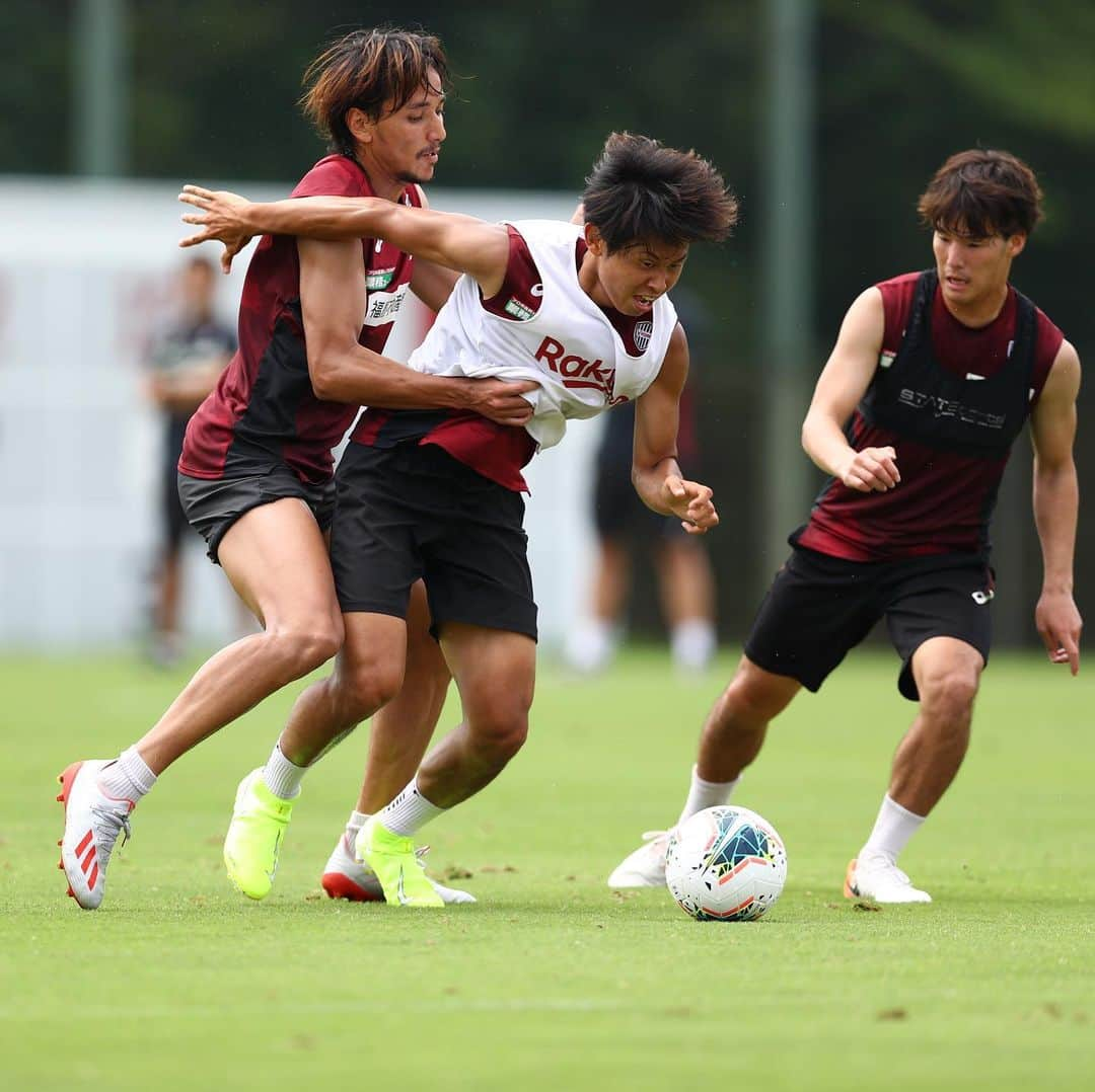 ヴィッセル神戸さんのインスタグラム写真 - (ヴィッセル神戸Instagram)「バルサ戦の準備！💪🏼 Getting ready for @fcbarcelona! 💪🏼 . #vissel #visselkobe #ヴィッセル神戸 #WeAreKobe #Kobe #神戸 #一致団結 #FCBarcelona #Barcelona #バルセロナ」7月25日 15時01分 - visselkobe