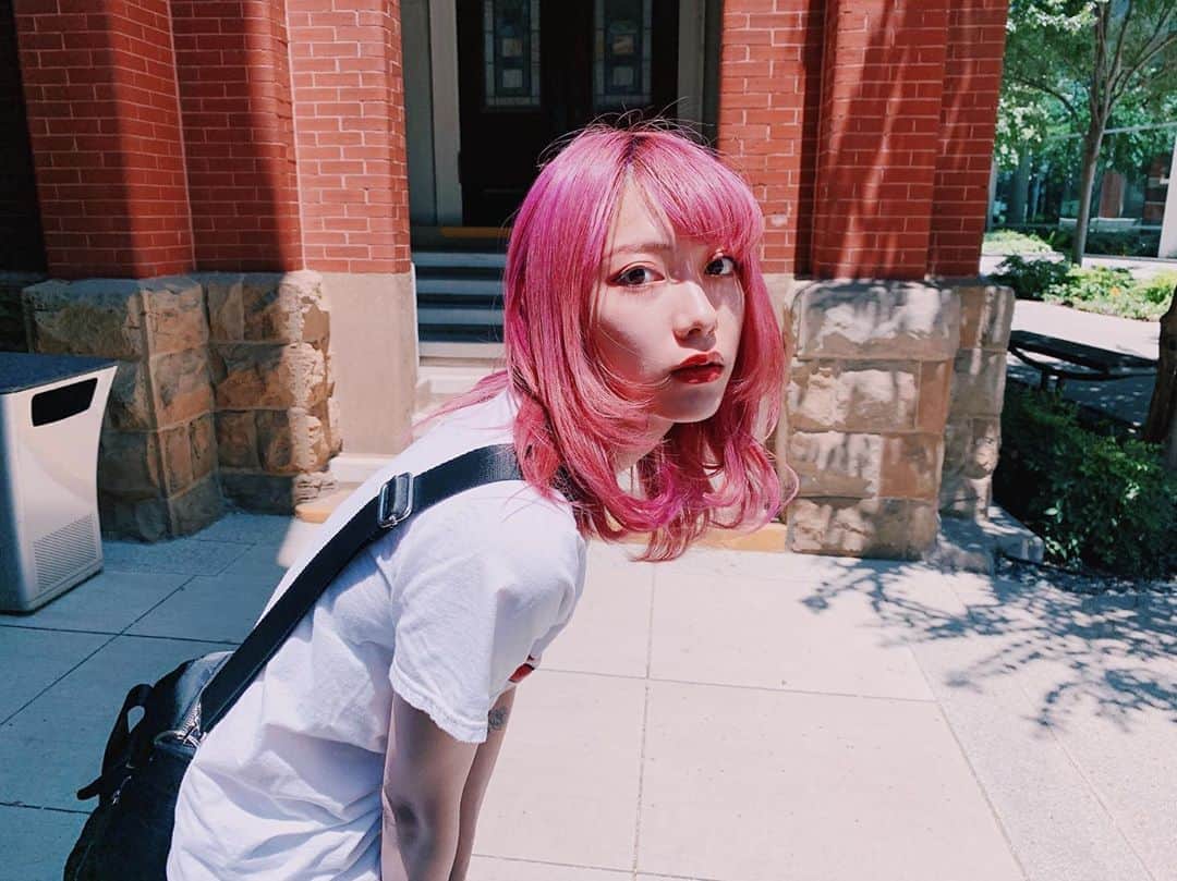 SHIZUKAのインスタグラム：「. アイコン変えた！ . New profile picture📸」