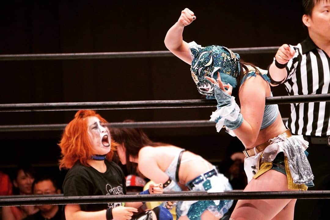 スターライト・キッドさんのインスタグラム写真 - (スターライト・キッドInstagram)「2019.7.24 in Kourakuen vs Hana Kimura&DEATHyamasan&Bobby&Zoe Team Mayu Iwatani&Saki Kashima&Tam Nakano  DEATH山さんに勝ちました！！ だからハイスピードの挑戦表明させて頂きました。 するとそこへ里歩選手が… 詳しくはTwitter見てね！！！ #スターダム #スターライトキッド #勝ちました #挑戦 #ハイスピード」7月25日 16時04分 - stardom_starlightkid