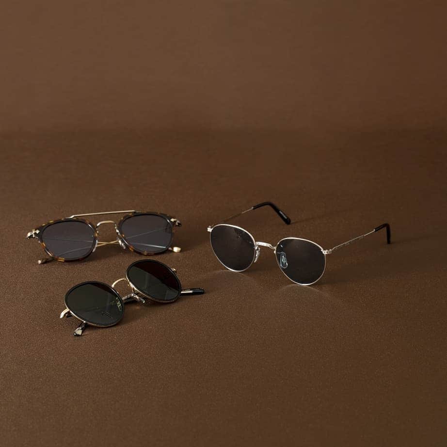 UNITED ARROWS さんのインスタグラム写真 - (UNITED ARROWS Instagram)「クラシックを上手にアップデートしている〈EYEVAN〉のサングラス。デザインだけではなく、そのクオリティと機能性も見逃せません。  #UnitedArrows #eyevan #sunglasses #TheModernStandard」7月25日 17時39分 - unitedarrows_official