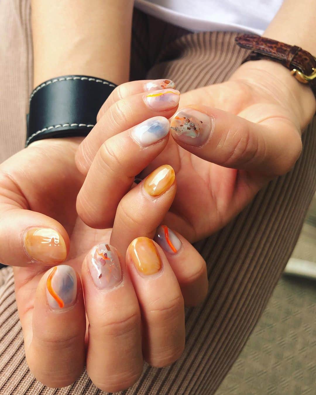 野尻美穂のインスタグラム：「運命的な出会いをしたせきしょーちゃん。まさかの専門学校が一緒だった🥺❤️ ありがとう🙆‍♀️💅 #newnail #野尻さんの手元 #miho__nail」