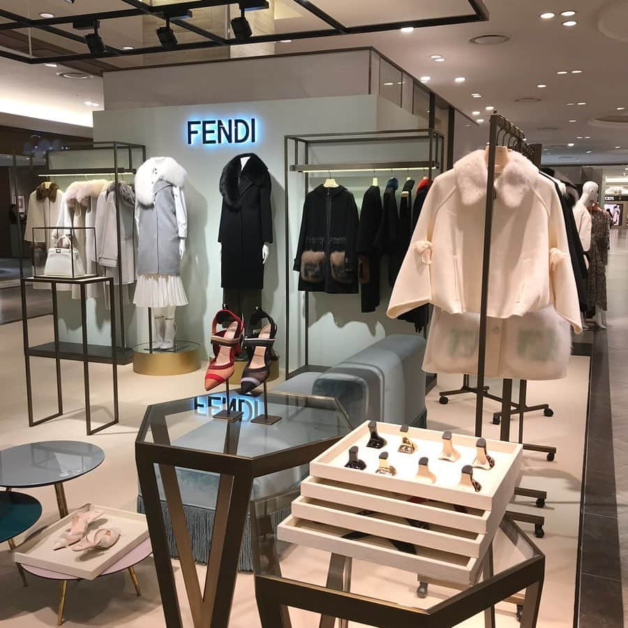 HANKYU.MODEさんのインスタグラム写真 - (HANKYU.MODEInstagram)「FENDI FAR WEAR & COLIBRI SHOES MADE TO ORDER  Until 8/6 At 5F Cotocoto Stage51 #Hankyu #HANKYUMODE #umedahankyu #阪急うめだ本店 #うめだ阪急 #阪急百貨店 #osaka #umeda #mode #luxury #fendi #フェンディ #MyFendiColibri #far #ファーウェア #shoes #シューズ」7月25日 18時00分 - hankyumode