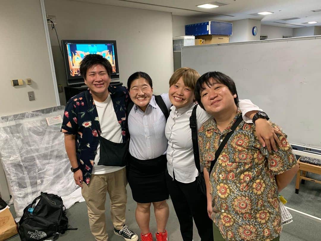 池田真一のインスタグラム：「全員女性です！」