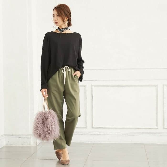 titivateさんのインスタグラム写真 - (titivateInstagram)「◆newitem * #ウエストゴムイージーパンツ 【3color】￥3,690+tax (AUW15003) 商品をタップすると商品ページがご覧いただけます。 * * #titivate #ティティベイト #ボトムス #パンツ #フロントリボン #カジュアル #ファッション #fashion #ootd #プチプラ * ▼titivate(ティティベイト)はこちら▼ @titivatejp ▼ur's(ユアーズ)はこちら▼ @urs_official ▼seadress(シードレス)はこちら▼ @seadress_official」7月25日 18時36分 - titivatejp