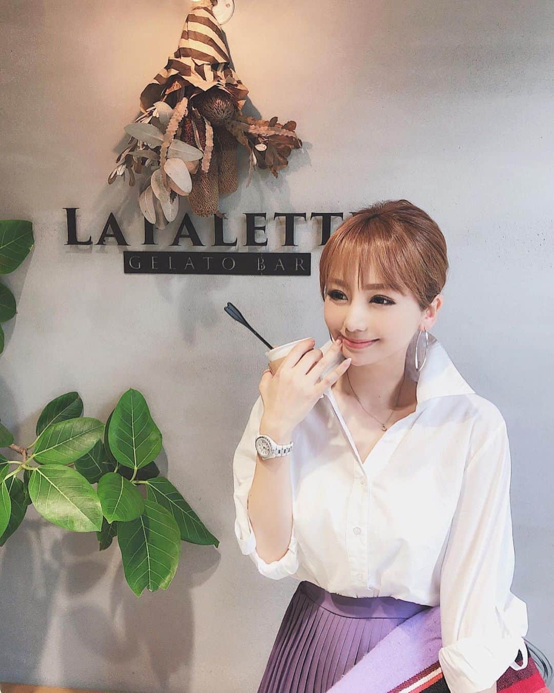 桃華絵里のグルメインスタ