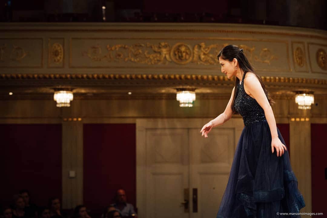 のインスタグラム：「@scl_festival @wienerkonzerthaus #ayakotanaka」