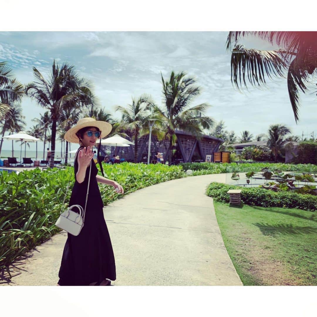 奥菜恵さんのインスタグラム写真 - (奥菜恵Instagram)「楽しくて嬉しくて、時間が無音で体を通り過ぎて行く感覚。そして色々な事を見つめ直す大切な時間。  #旅 #家族旅行 #束の間の休息 #trip」7月25日 21時27分 - megumi_okina