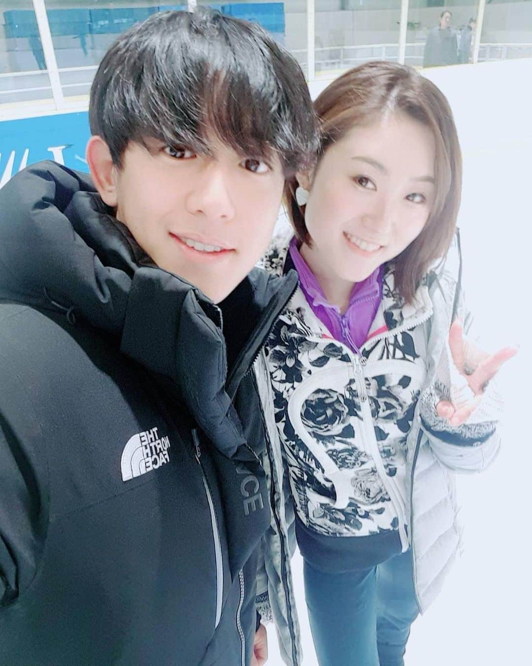 木原万莉子さんのインスタグラム写真 - (木原万莉子Instagram)「I'm honored to be able to work together as a coach each other and a long friendship!!🇰🇷 ・ これまで国際試合やショーで仲良くなったジンソと、次はお互いコーチとして一緒に働ける機会に刺激をもらいます🔥 ・ #winteruniversiade2017#kazakhstan#asianstarsonice2016#taipei#冬季ユニバーシアード2017#カザフスタン#アジアンスターズオンアイス2016#台湾」7月25日 21時37分 - mariko94skater