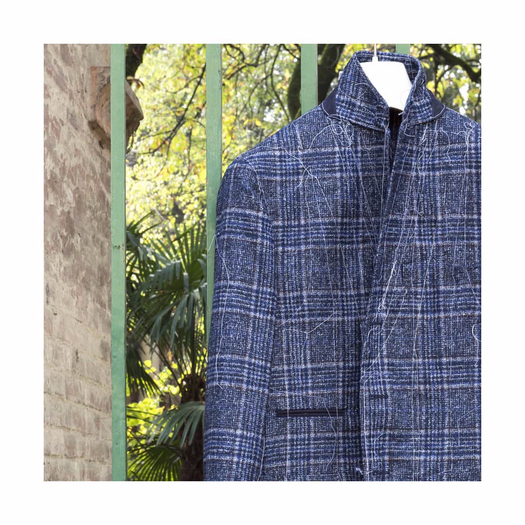 のインスタグラム：「Despite the Summer heat, FW production is coming to stores. ▪ #CarusoMenswear #MadeToLast」