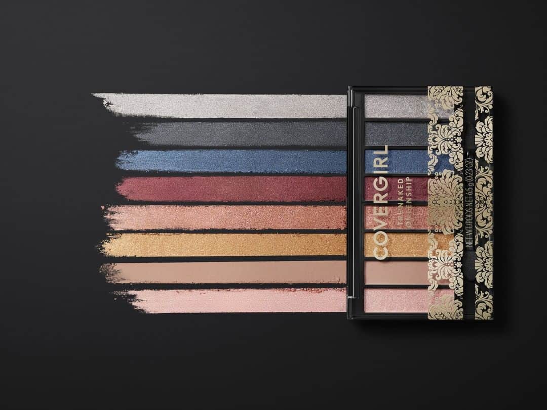 COVERGIRLさんのインスタグラム写真 - (COVERGIRLInstagram)「#TruNaked Queenship Eyeshadow Palette features a range of neutrals, bold jewel tones and precious metals that complement each other to create dramatic looks. 🎆#IAmWhatIMakeUp #COVERGIRLCrueltyFree #CrueltyFree」7月25日 22時01分 - covergirl