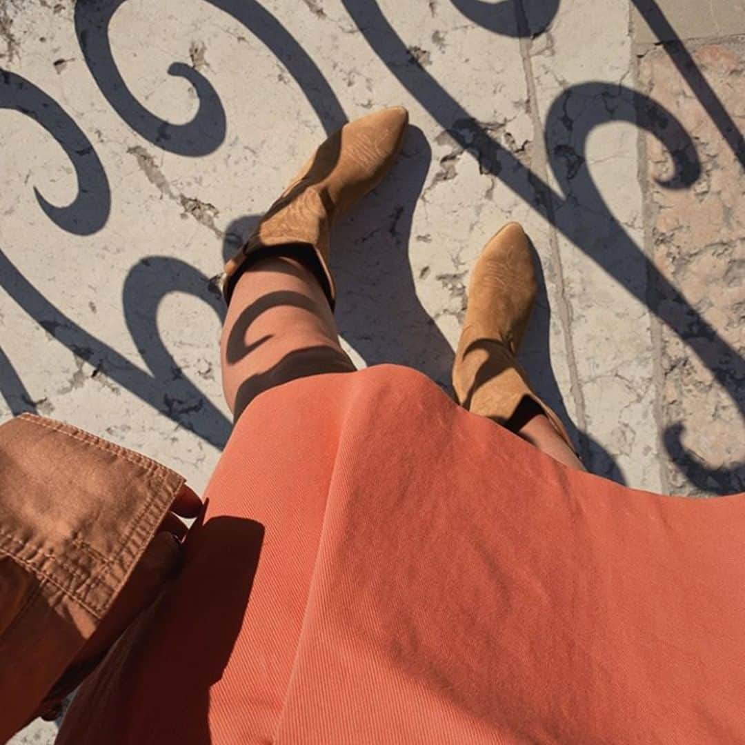 ジャネット&ジャネットさんのインスタグラム写真 - (ジャネット&ジャネットInstagram)「#repost @ludovicaragazzo wears NICLA shoes. Discover more on the website - link in bio! #janetandjanet #summer #sales . . . . . #love #style #spring #bestrong #goodvibesonly #woman #janetandjanetworld #bebright #glam #fashion #goodtime #janetgirls #collection #SS19 #shoesoftheday #leather」7月25日 22時01分 - janetandjanet