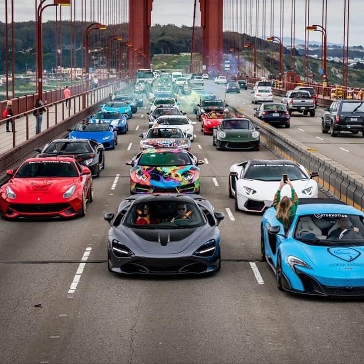 CarsWithoutLimitsさんのインスタグラム写真 - (CarsWithoutLimitsInstagram)「@corsarally The largest rally in the US will be running from NYC to Miami in April 2020 as well as a 9 day rally across Europe in September 2020” Come join the largest rolling party around at www.corsarally.com」7月26日 8時56分 - carswithoutlimits