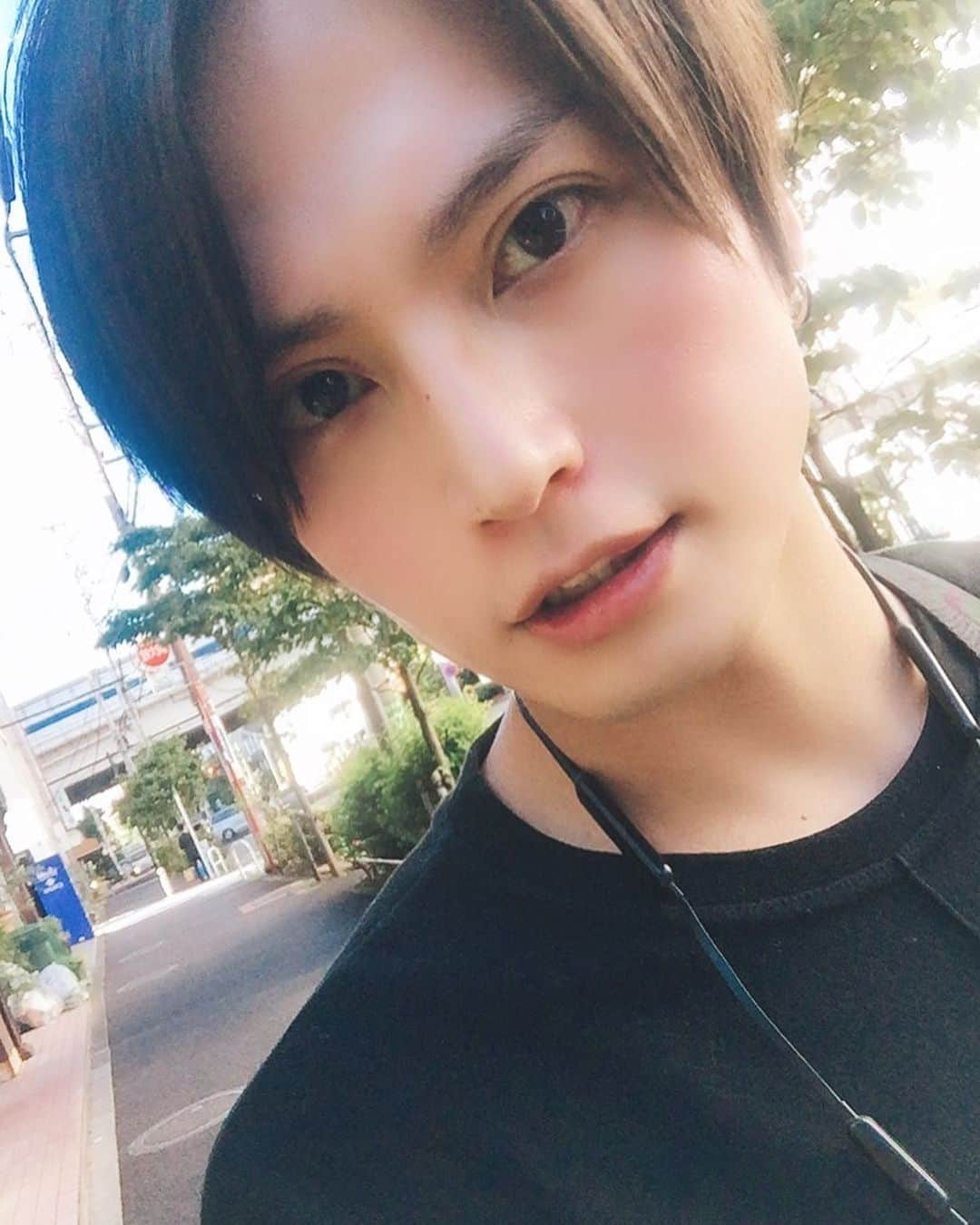 友常勇気さんのインスタグラム写真 - (友常勇気Instagram)「I'm glad it was sunny. I'm going٩̋(๑˃́ꇴ˂̀๑) #友常勇気  #本日撮影 #晴れて良かった #時間との勝負 #気合い十分  #因みに #サングラス #メガネにもなります #便利」7月26日 8時08分 - yuki_tomotsune