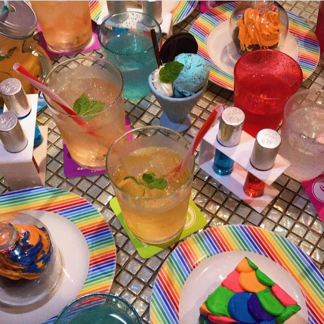 KAWAII MONSTER CAFEのグルメインスタ