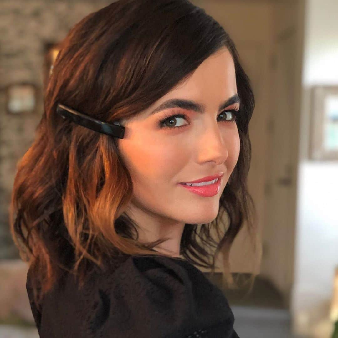 カミーラ・ベルさんのインスタグラム写真 - (カミーラ・ベルInstagram)「...and a little nice 😉」7月26日 0時33分 - camillabelle