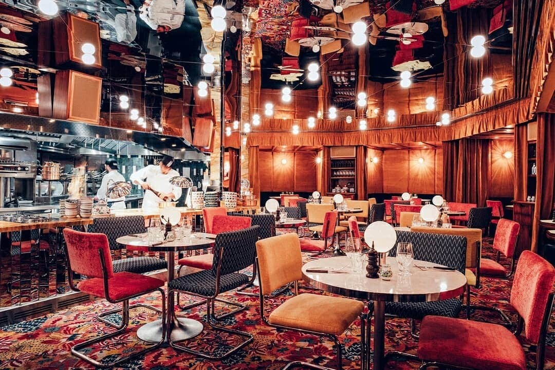 PORTER magazineさんのインスタグラム写真 - (PORTER magazineInstagram)「With every taste and cuisine catered for in this melting pot of a city, how do you decide where to have dinner when in #London? We round up five great new foodie spots to try now through the link in bio.」7月26日 0時36分 - portermagazine