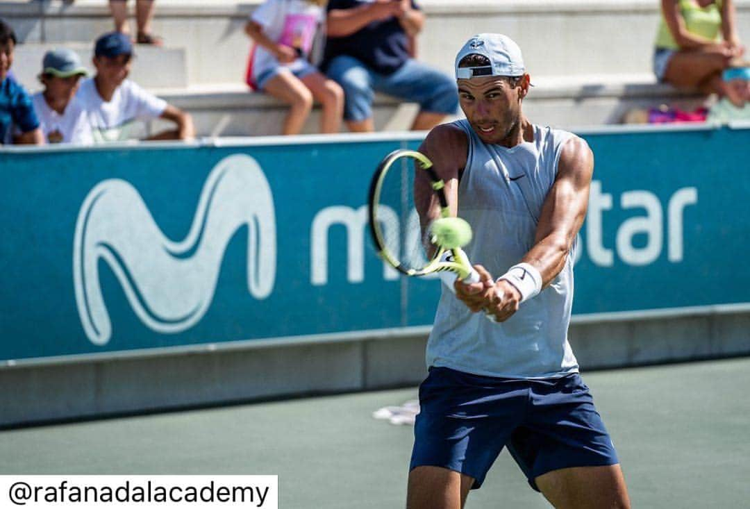 ラファエル・ナダルさんのインスタグラム写真 - (ラファエル・ナダルInstagram)「😉」7月26日 1時20分 - rafaelnadal