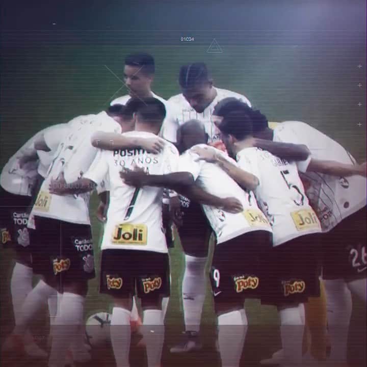 ダニーロ・フェルナンド・アベラールのインスタグラム：「Que Deus nos abençoe e proteja ⚪️⚫️」