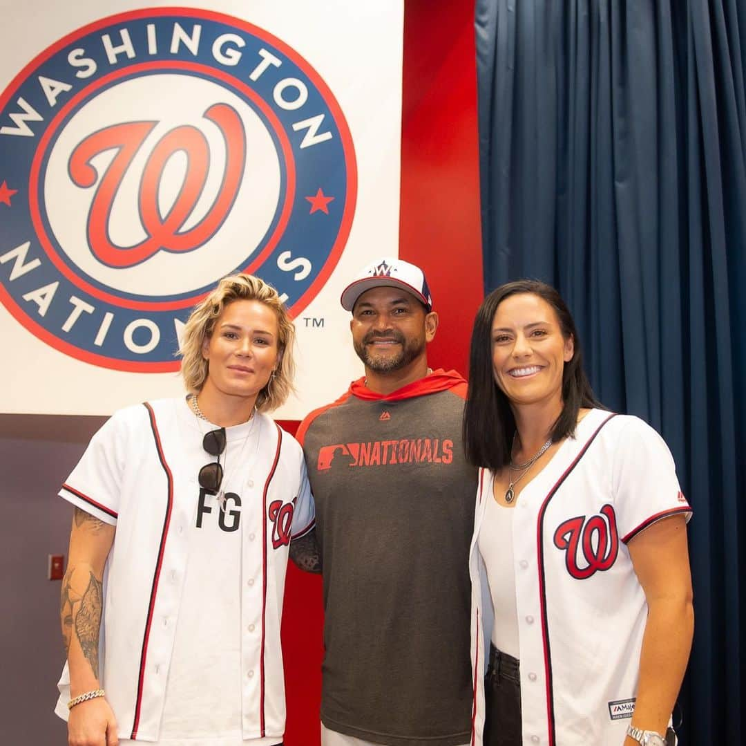 アリ・クリーガーさんのインスタグラム写真 - (アリ・クリーガーInstagram)「What a dream! I was Fangirling to the max.. thank you, @nationals for an amazing day and for your continuous support ❤️ #onepursuit」7月26日 9時04分 - alikrieger