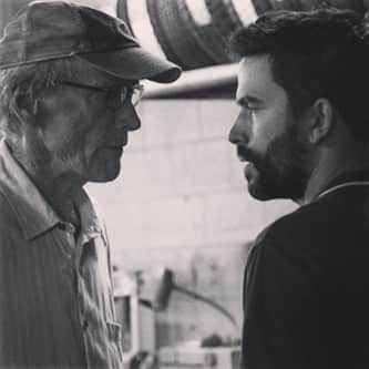 イグナシオ・セルキオさんのインスタグラム写真 - (イグナシオ・セルキオInstagram)「#tbt on set of The Mule with Clint Eastwood.  This was one of my favorite scenes to film. Clint told me to walk into this scene like I was the fu#*ing boss!  What a strange feeling to shove Clint Eastwood around and curse him out and get in his face. One of the most surreal moments of my life.  #themule」7月26日 5時12分 - nachoserricchio