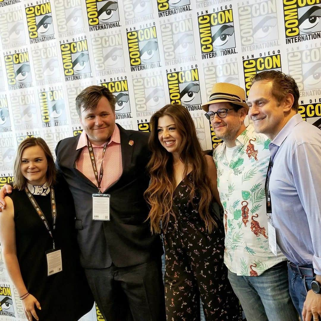 ASCAPさんのインスタグラム写真 - (ASCAPInstagram)「Throwback to #ComicCon with #ASCAP composers @pinartoprakcomposer @m_giacchino @benjaminwallfisch @amiedots & @jimdooleymusic! #TBT」7月26日 6時27分 - ascap