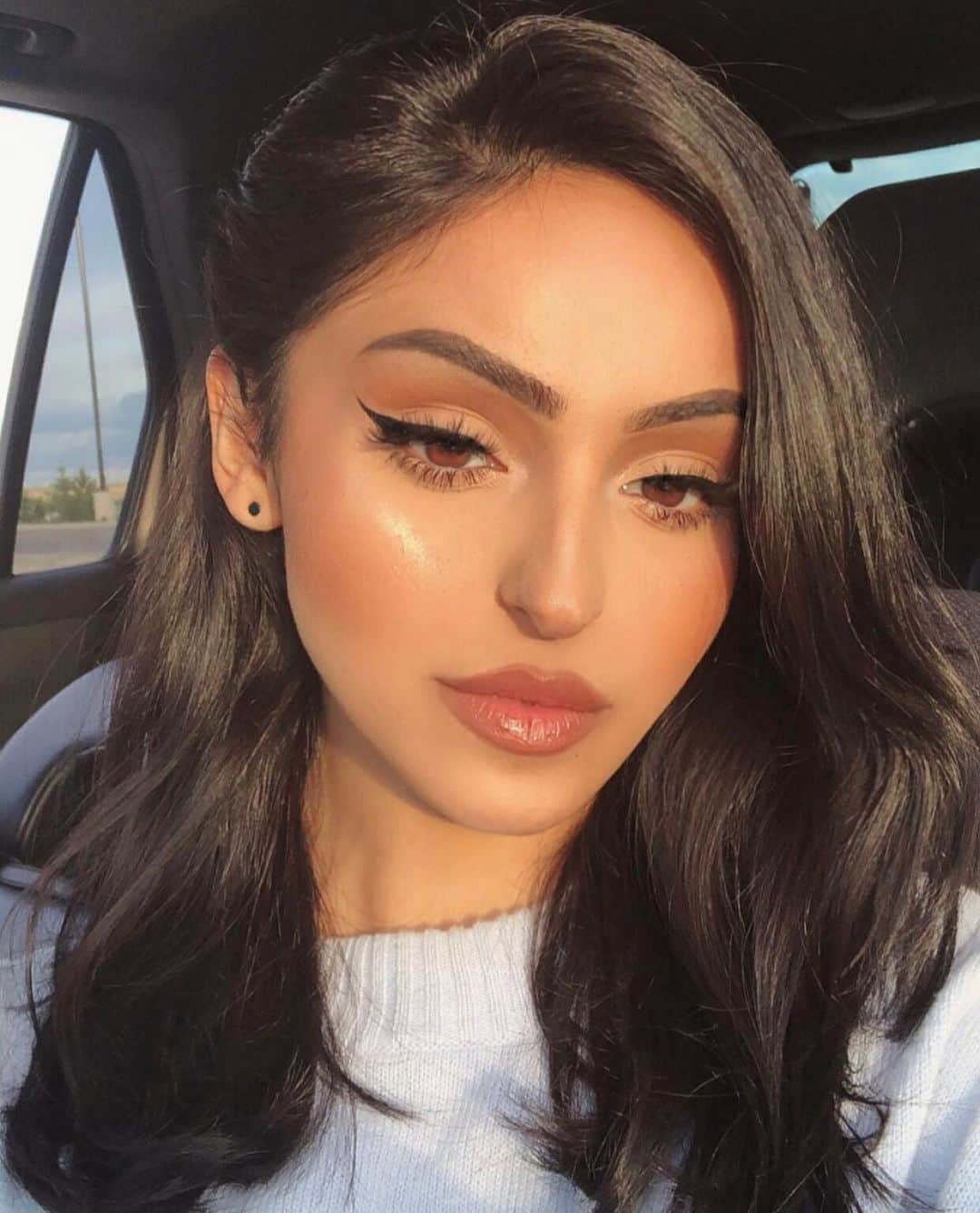 Kylie Cosmeticsさんのインスタグラム写真 - (Kylie CosmeticsInstagram)「@rahmanbeauty wearing Dolce K Lip Liner in this gorgeous look ✨」7月26日 6時47分 - kyliecosmetics