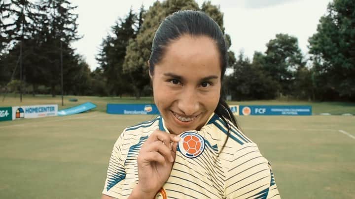 サッカー コロンビア代表チームのインスタグラム：「Mayra Ramírez, la potencia del ataque colombiano 💥✊🏼 #CorazónDeGuerreras」