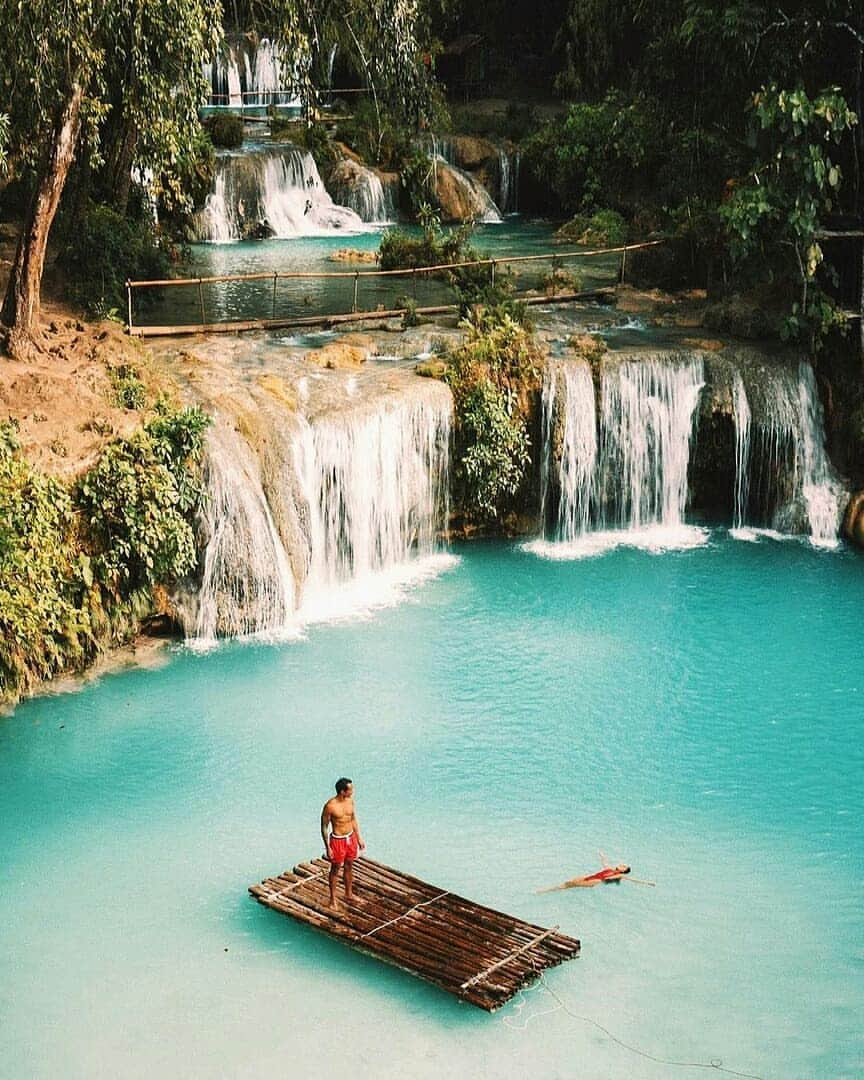 Discover Earthさんのインスタグラム写真 - (Discover EarthInstagram)「Mystic Island Magic in the Philippines 🇵🇭 Dubbed as the Mystic Island, Siquijor is known for black magic but whether you believe in magic or not, one thing that cannot be denied is its pure and untainted beauty. — 📍#DiscoverPhilippines — 📸 Caption & photo by @ninjarod」7月26日 18時01分 - discoverearth