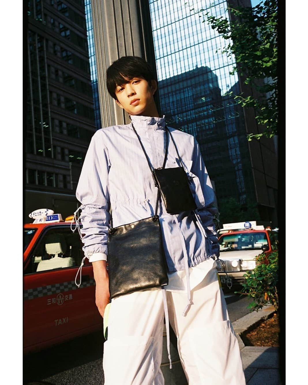 鈴木仁のインスタグラム：「NYLON JAPAN 9月号 是非！」