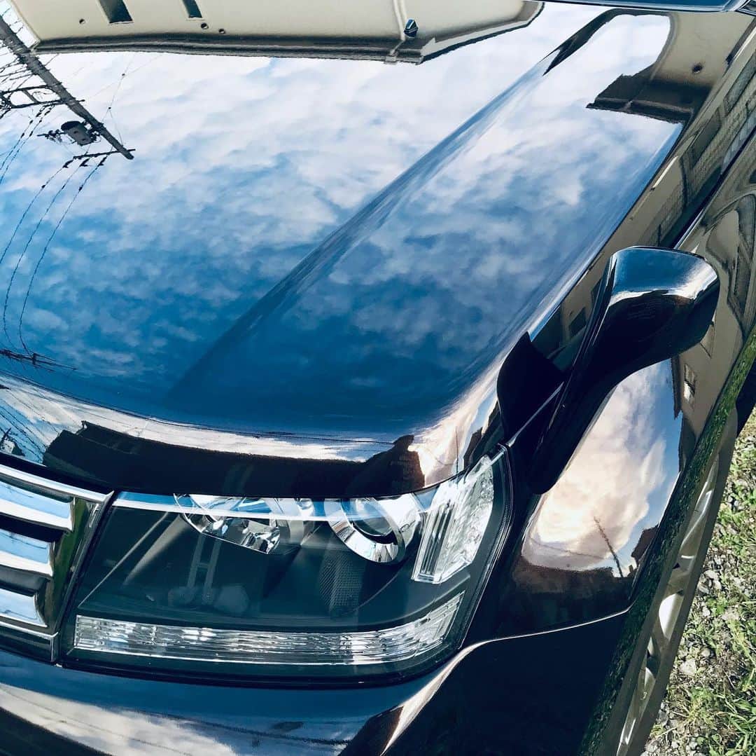 sioneのインスタグラム：「洗車したから今だけぴかぴか #escudo #エスクード  #TDA4W #grandvitara #suzuki #suzukiescudo」