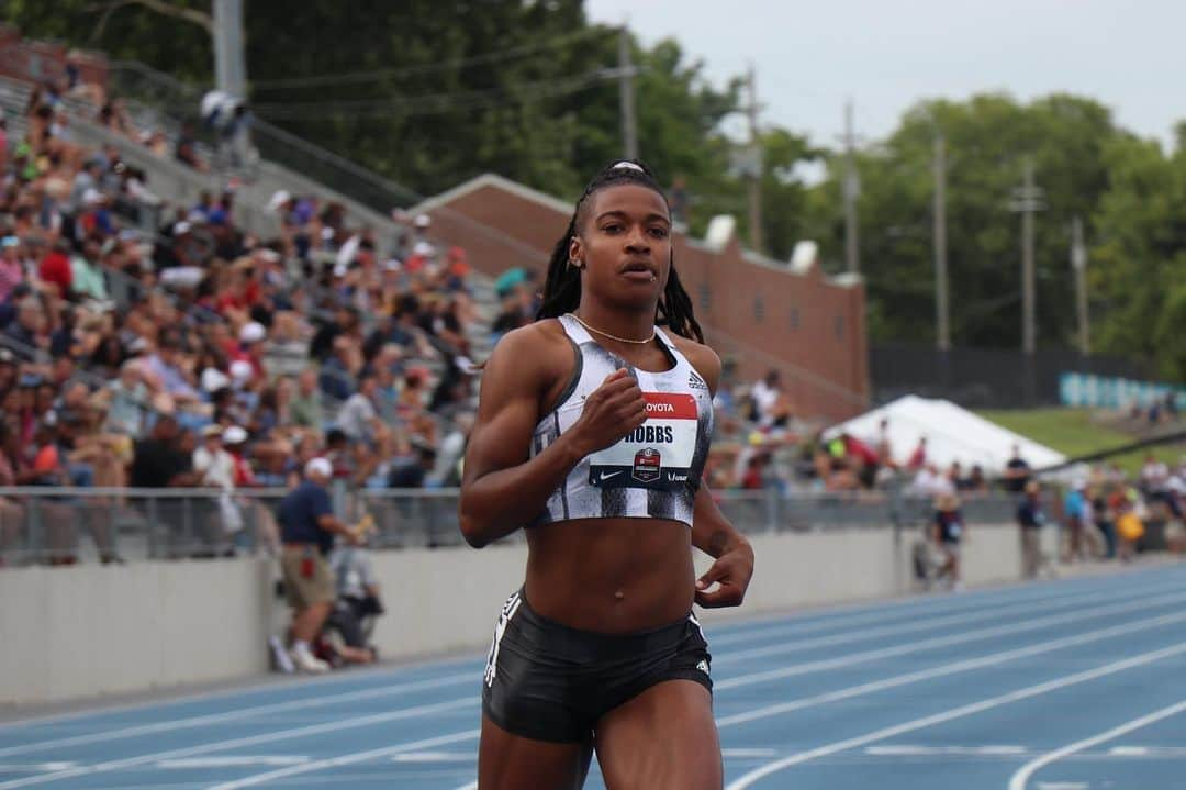 アレア・ホッブズのインスタグラム：「Mind over matter. Round ✌🏽 let’s get it.  #ToyotaUSATFOutdoors」