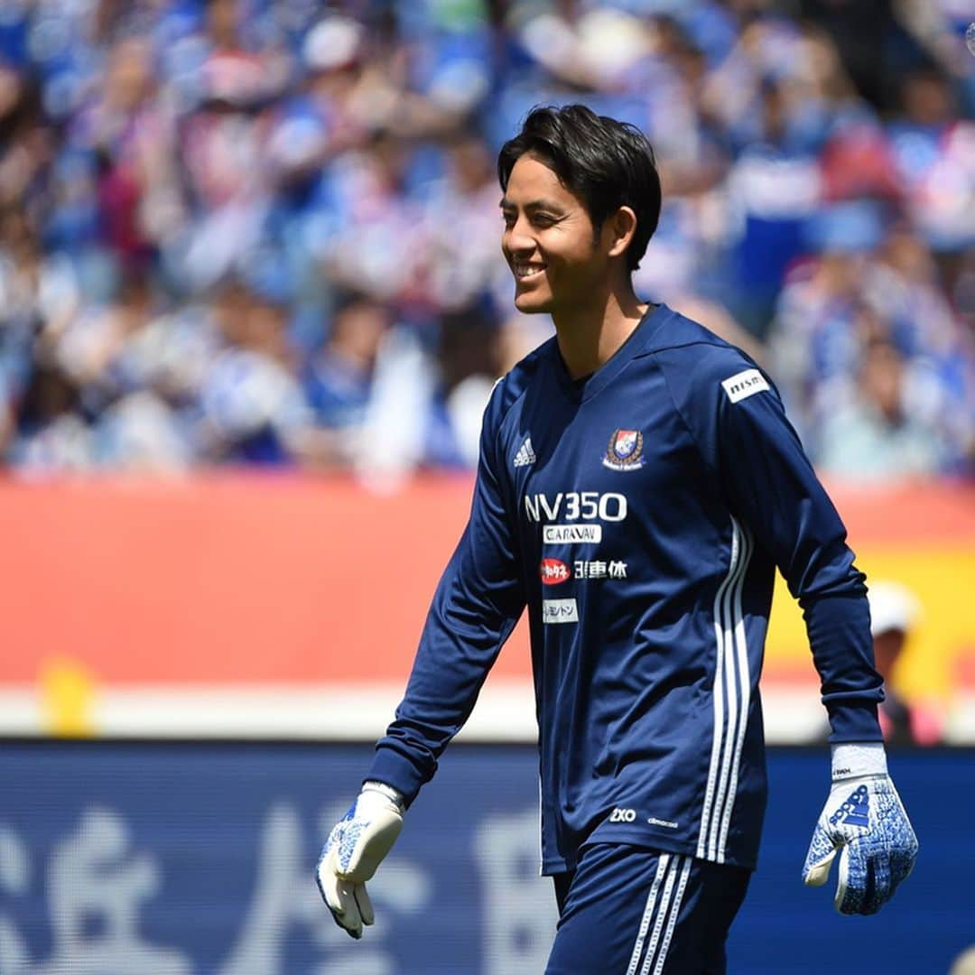 横浜F・マリノスさんのインスタグラム写真 - (横浜F・マリノスInstagram)「Thank you Hiroki for 14 seasons!! We will miss you 😢 .  #fmarinos #飯倉大樹 #HirokiIikura」7月26日 10時37分 - yokohamaf.marinos