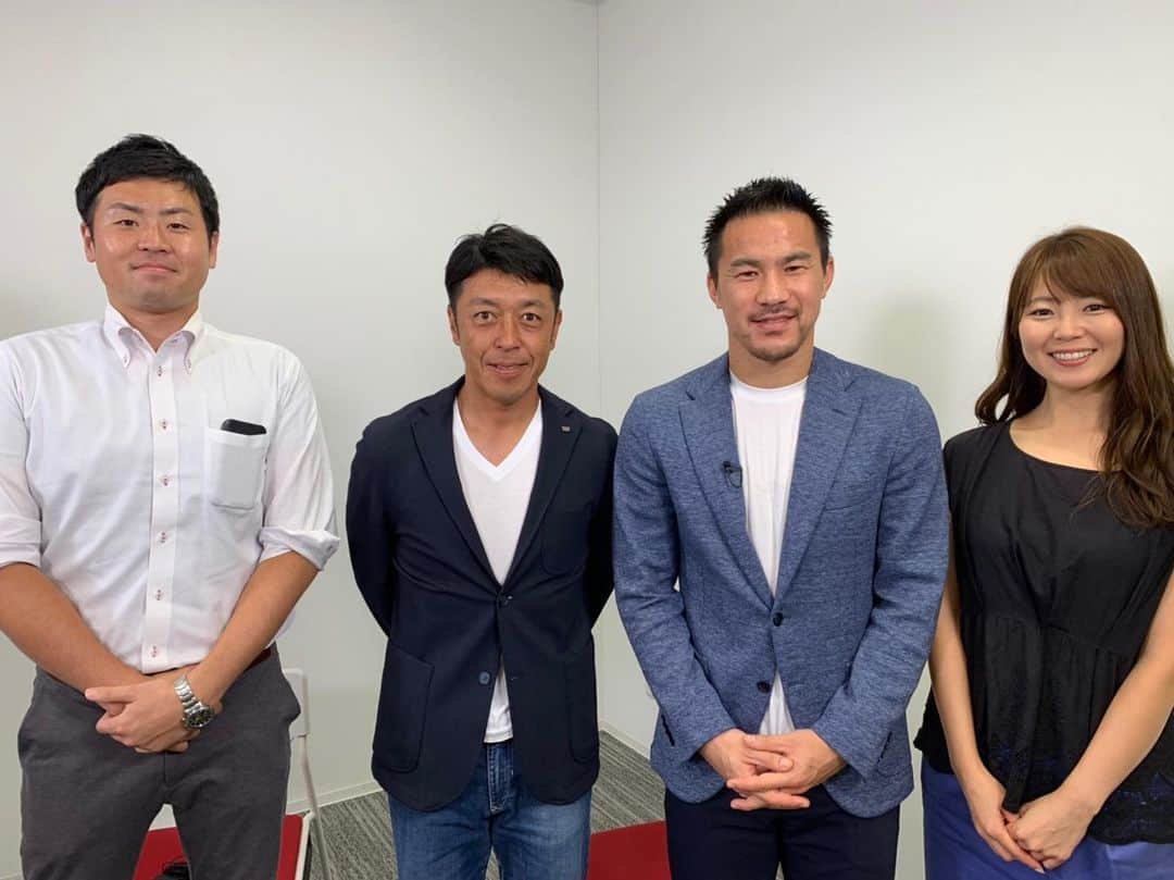 片山真人のインスタグラム：「今夜11時10分からの #スポパラ は、マラガ移籍が発表された #岡崎慎司 選手とノボリさんの特別対談など盛りだくさんでお送りします。 さらにきょうは清水エスパルス・北川航也選手の23歳の誕生日、おめでとうございます㊗️㊗️ 高校野球準々決勝も！ #静岡朝日テレビ #スポーツパラダイス #清水エスパルス #ジュビロ磐田 #高校野球 #マラガ #Jリーグ」