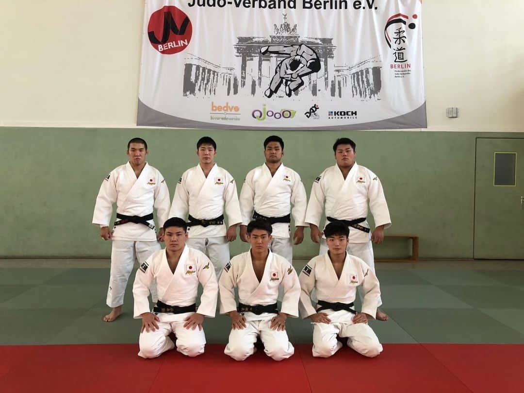 全日本柔道連盟(AJJF)さんのインスタグラム写真 - (全日本柔道連盟(AJJF)Instagram)「【#ベルリンジュニア 国際大会】 7月27、28日にドイツ・ベルリンにて #ベルリンジュニア 国際大会が開催されます🎌！ .皆様応援よろしくお願い致します📣🙌 . #Judo #Japan #Judoka #Berlin #germany🇩🇪 #ドイツ #ベルリン #ジュニア #日本代表 #がんばれニッポン 🇯🇵」7月26日 10時57分 - ajjf_official