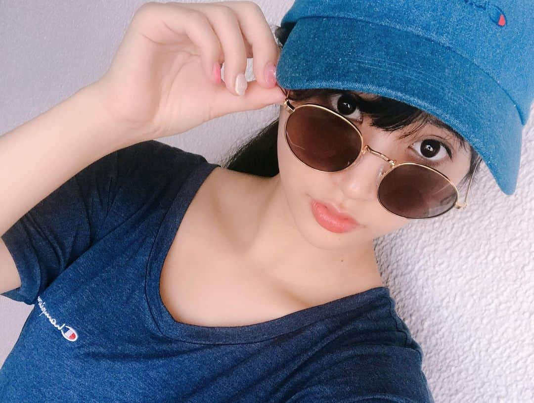 根岸愛さんのインスタグラム写真 - (根岸愛Instagram)「ちょっとそこまで服🥳 暑いねー(*´ω｀*)🌞 #champion #champion女子 #cap #tshirt #チャンピオン #チャンピオン女子 #ねぎ私服 #ねぎしふく」7月26日 12時44分 - negishiai927