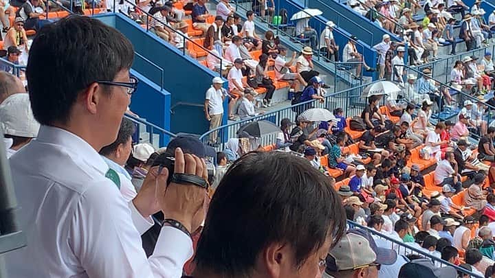片山真人のインスタグラム：「阪神の吉野スカウトら、プロ野球のスカウトが視察する中、プロ注目の駿河総合のスラッガー 紅林選手から三振を奪った 静岡商業の2年生左腕高田投手。 西武の潮崎さんも来てました。お目当ては紅林くんと話していました。 #高校野球 #埼玉西武ライオンズ #阪神タイガース」