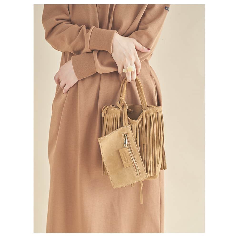 ETRÉ TOKYOのインスタグラム
