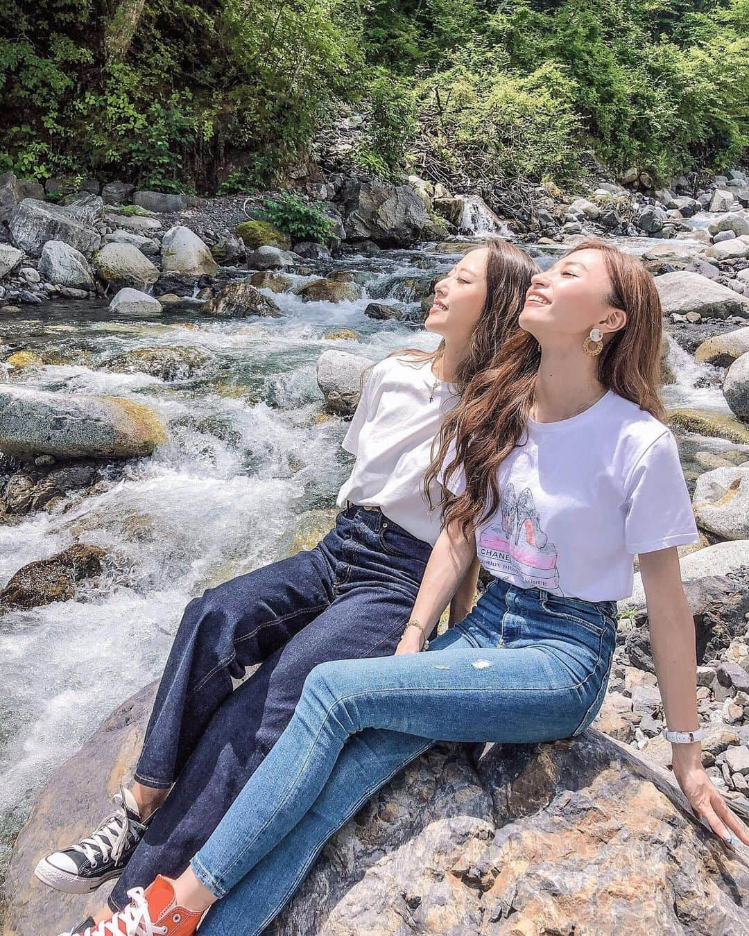 二重の女神 まあささんのインスタグラム写真 - (二重の女神 まあさInstagram)「.﻿ 昨日今日と﻿ キャンプ撮影🏕で長野へ🍃﻿ ﻿ 天気もすごい良くてこの大自然の中での﻿ キャンプは最高に楽しいっ´ ³`°) ♬︎*.:*﻿ ﻿ ﻿ #長野 #キャンプ #撮影 #小黒川渓谷キャンプ場 #小黒川 #キャンプコーデ #自然 #絶景 #キャンプ場 #キャンプ女子 #外遊び #ツインコーデ #お揃い #camp #camping #camper #outdoor #fashion #smile #friend #shooting #model #nagano」7月26日 14時31分 - maasa.05