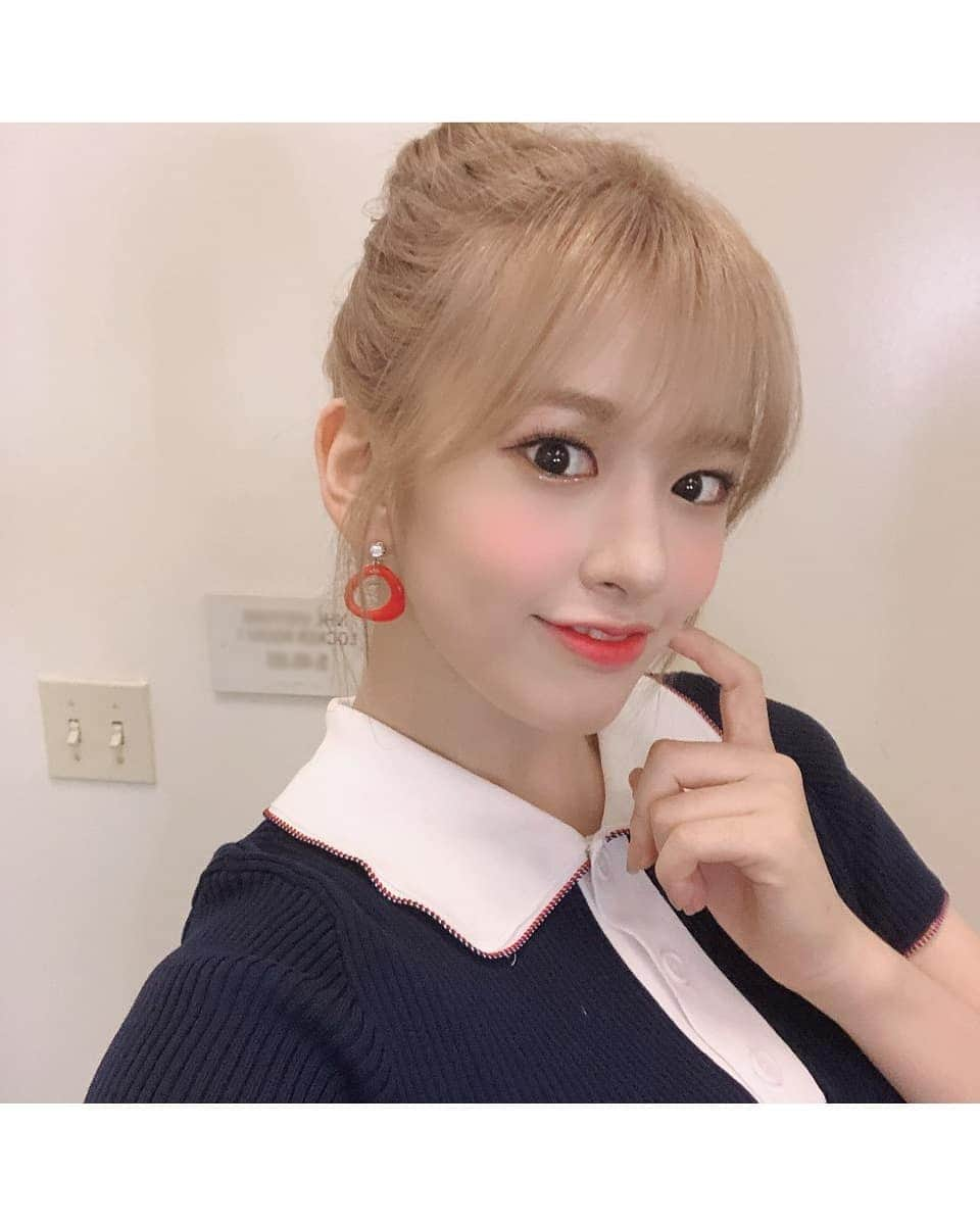 IZ*ONEさんのインスタグラム写真 - (IZ*ONEInstagram)「케이콘 뉴욕 !!! ⠀ KCONニューヨーク!!! ⠀ #유진 #ユジン #IZONE #아이즈원 #アイズワン」7月26日 14時43分 - official_izone