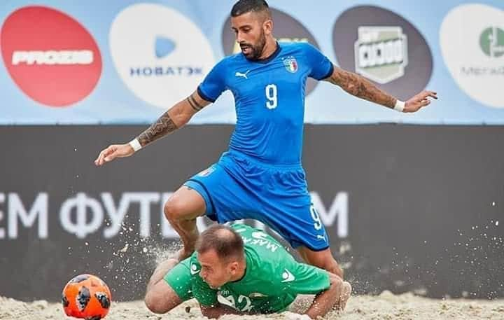 サッカーイタリア代表さんのインスタグラム写真 - (サッカーイタリア代表Instagram)「#Nazionale #BeachSoccer🇮🇹 FIFA World Cup-Europe Qualifier: #Italia ko beffardo con la Bielorussia🇧🇾, si gioca tutto con il Portogallo🇵🇹 . Nell’ultima gara l’Italia deve vincere per qualificarsi ai Mondiali . . #VivoAzzurro」7月26日 15時25分 - azzurri