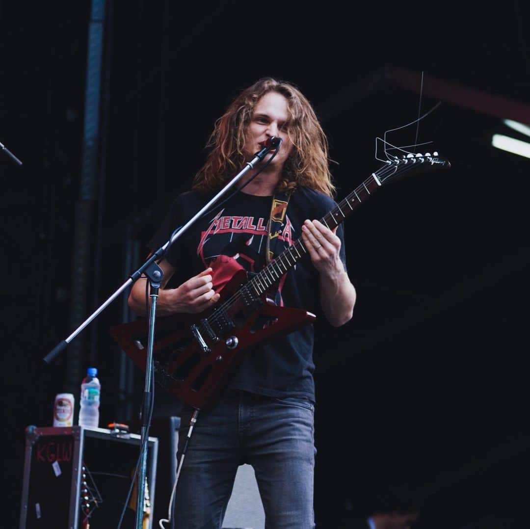 のインスタグラム：「【#フジロック現地レポ】KING GIZZARD & THE LIZARD WIZARD @ WHITE STAGE #フジロック #fujirock #kinggizzardandthelizardwizard」