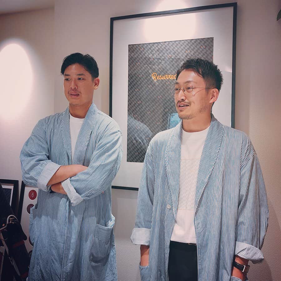 CURUCURUさんのインスタグラム写真 - (CURUCURUInstagram)「こんにちは😃 CURUCURU キュルキュル バイヤーakiです⭐️ . . @resurrection_tokyo さんがこの度SHOPオープンしましたよ♫. 昨日はオープニングレセプションにお招き頂きお邪魔してきました(^^). . ペイントのオーダーも相談しながら出来ますし、こだわりのセレクト商品なんかもあったり❣️ . 今回たまらず私がオーダーした商品も近くご紹介できるカナ💘 . _____________________________  #curucuru #キュルキュル #キュルキュルセレクト #golf #golfstagram  #instagolf #ゴルフ #ゴルフ女子  #ゴルフコーデ #ゴルフウェア #ゴルフファッション #golfwear #キュルパト #ゴルフ好きな人と繋がりたい #お洒落さんと繋がりたい #resurrection #レザレクション」7月26日 16時42分 - curucuru_golf